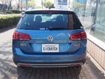 VOLKSWAGEN GOLF Alltrack