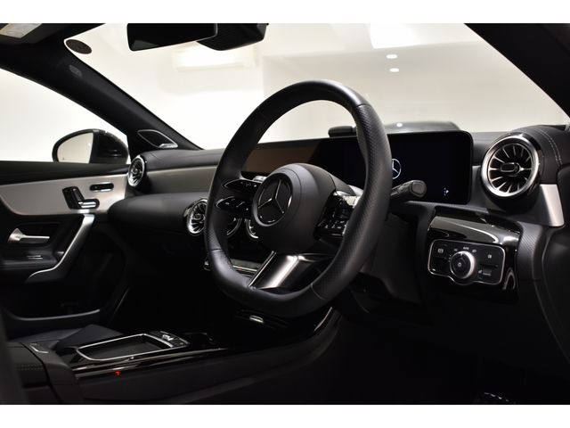 MERCEDES BENZ CLA class