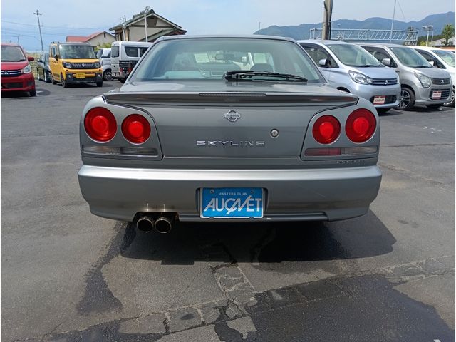 SKYLINE
