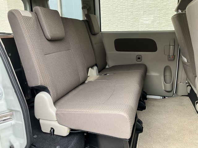 NV100 CLIPPER RIO 4WD