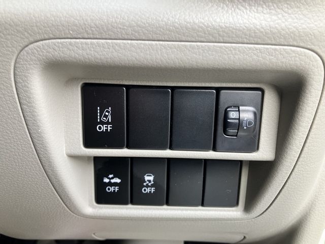 NV100 CLIPPER RIO 4WD