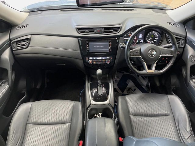 X-TRAIL HYBRID 2WD
