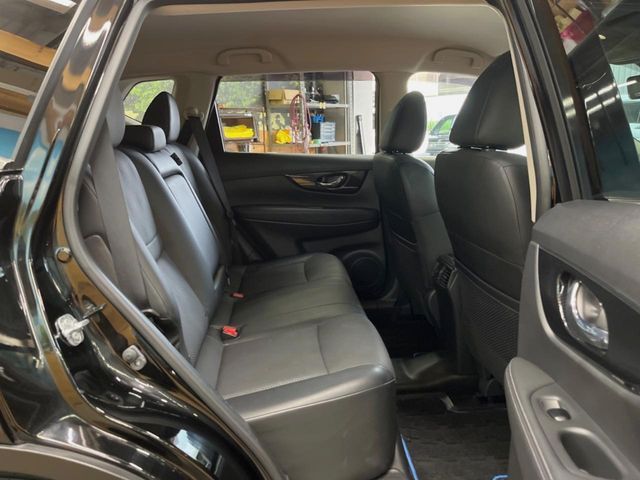 X-TRAIL HYBRID 2WD