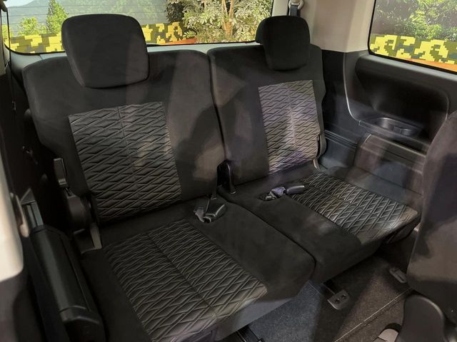 DELICA D:5 4WD