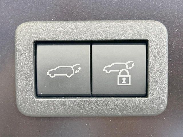 COROLLA CROSS HYBRID