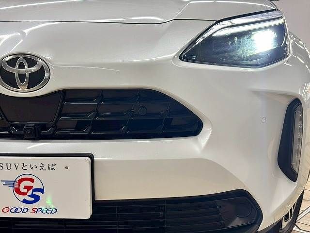 YARIS CROSS
