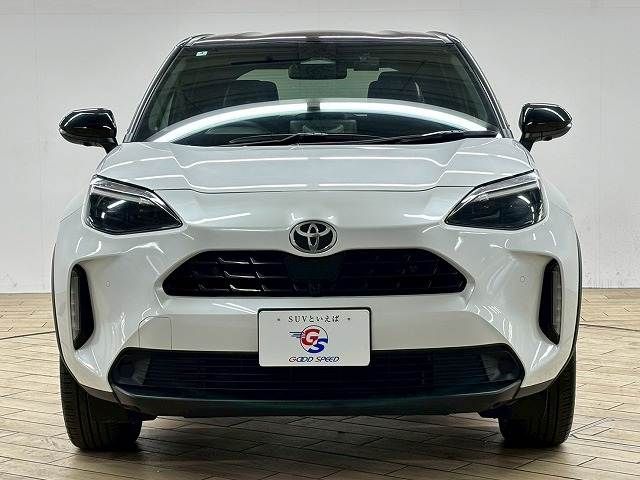 YARIS CROSS