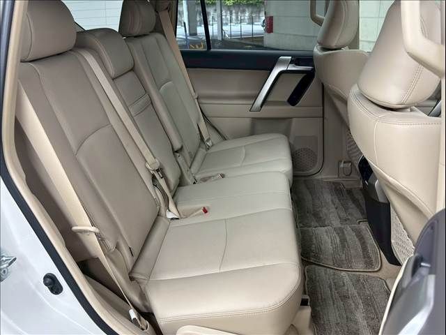 LANDCRUISER PRADO