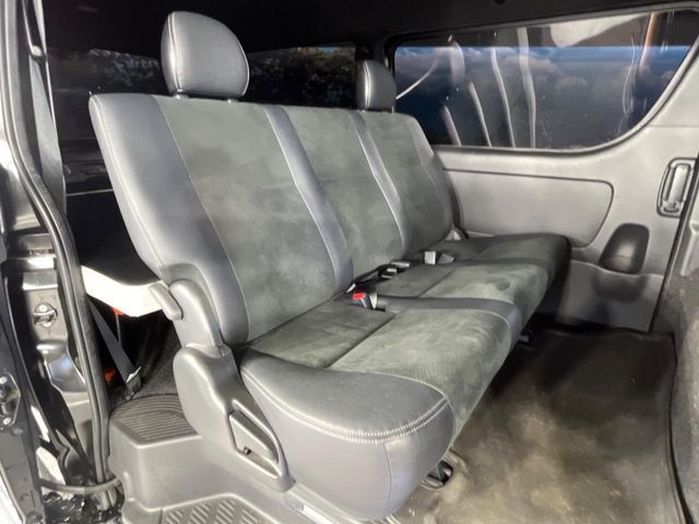 HIACE van 2WD