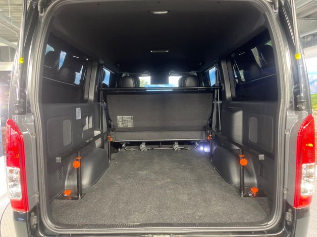HIACE van 2WD