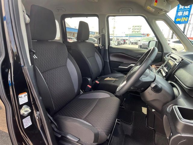 DELICA D:2 CUSTOM 2WD
