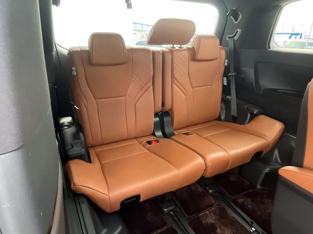 VELLFIRE HYBRID