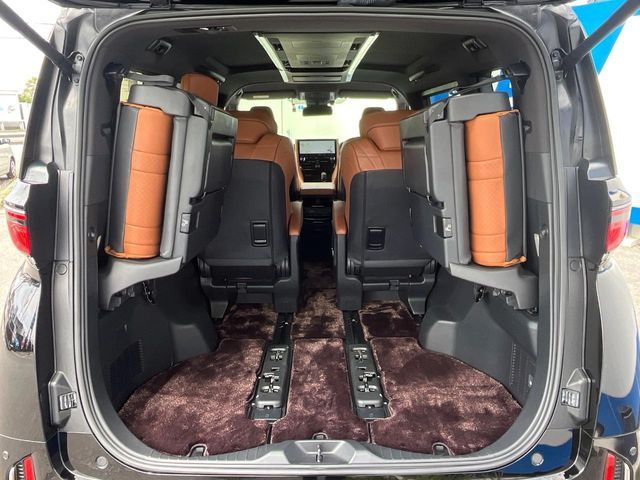 VELLFIRE HYBRID
