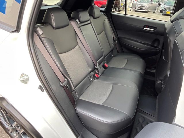 COROLLA CROSS HYBRID