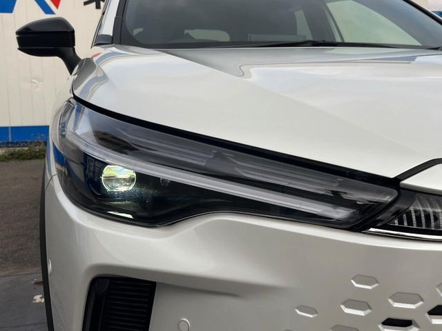 COROLLA CROSS HYBRID