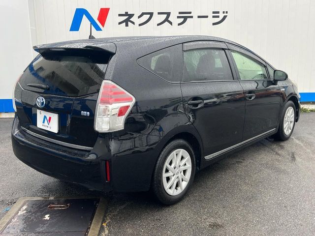 PRIUS Alpha