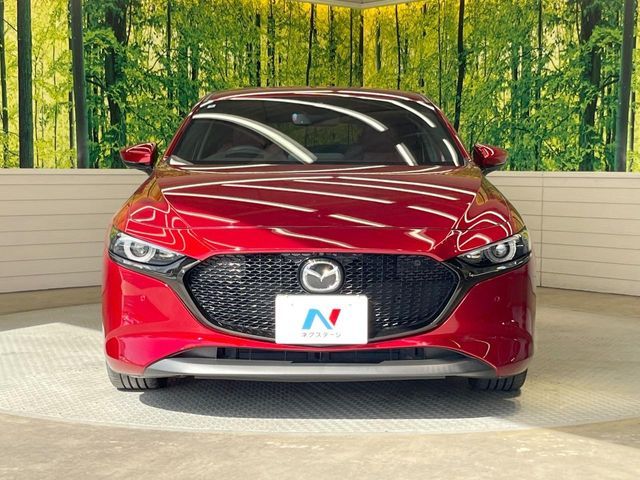 MAZDA3 FASTBACK