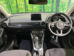 MAZDA2