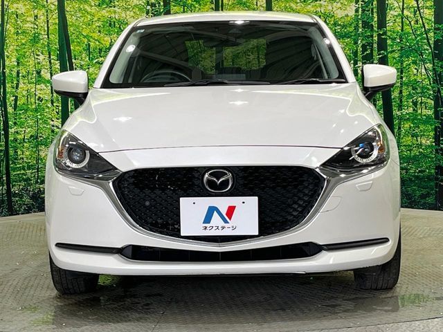 MAZDA2