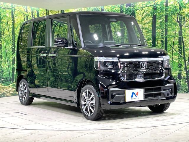 N BOX CUSTOM