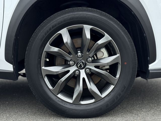 LEXUS NX300h