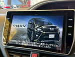 VOXY HYBRID
