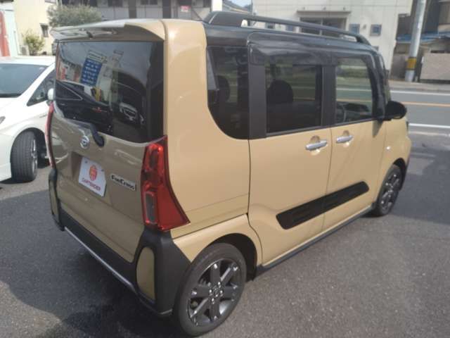TANTO FAN CROSS 4WD