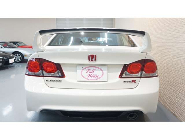 CIVIC sedan