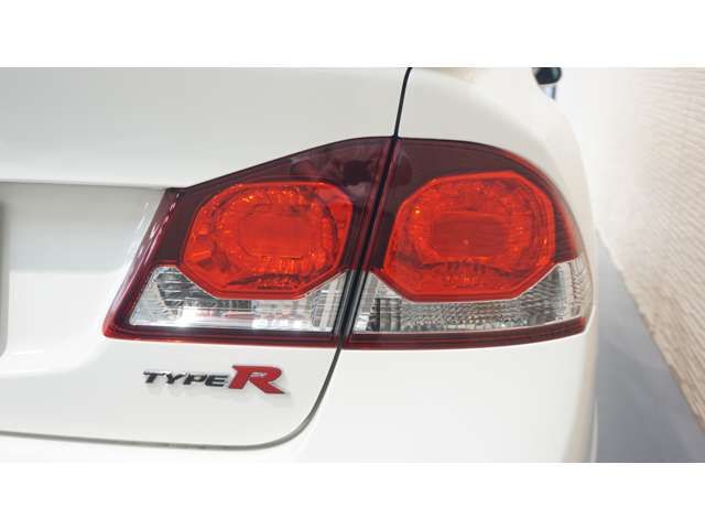 CIVIC sedan