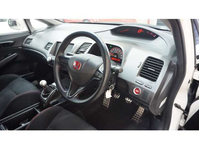 CIVIC sedan