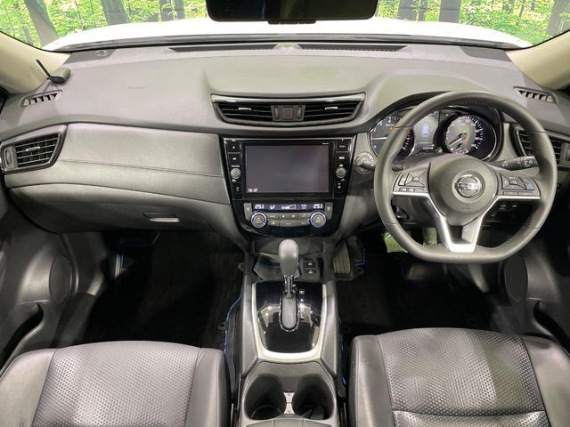X-TRAIL HYBRID 2WD