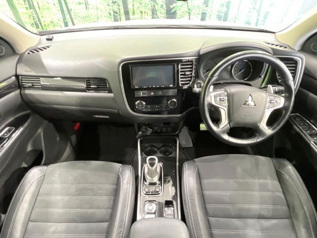 OUTLANDER PHEV