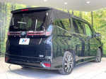 VOXY HYBRID