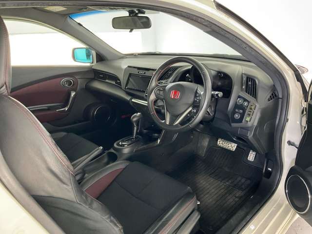 CR-Z