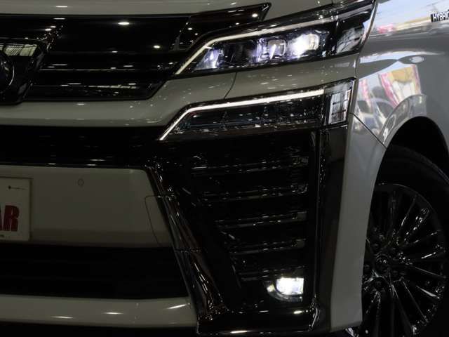 VELLFIRE HYBRID 4WD