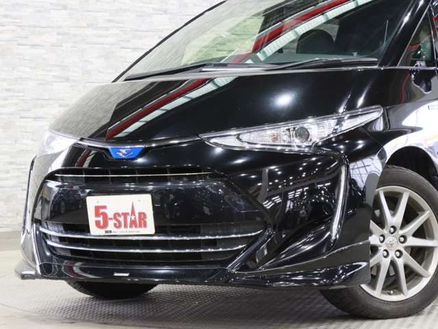 ESTIMA HYBRID 4WD