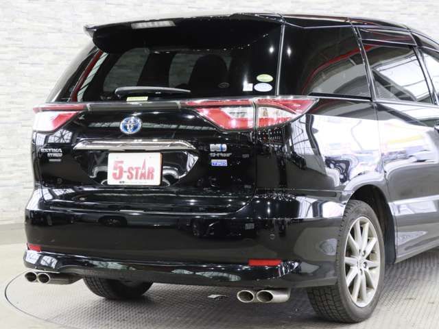ESTIMA HYBRID 4WD