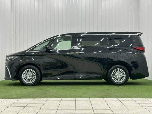ALPHARD hybrid