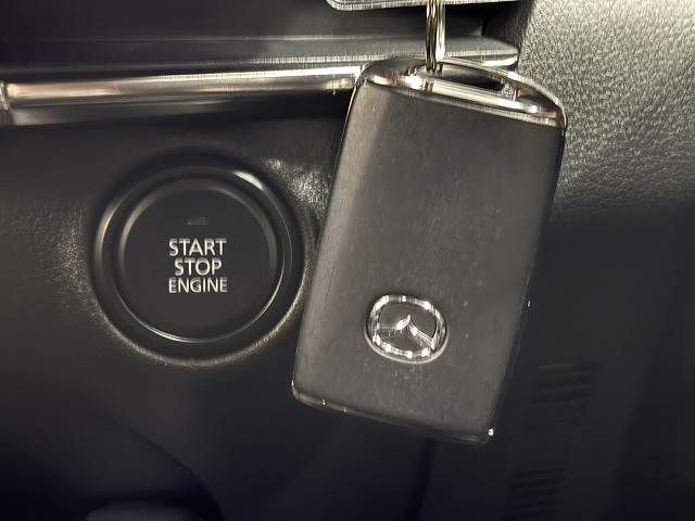 MAZDA3 FASTBACK