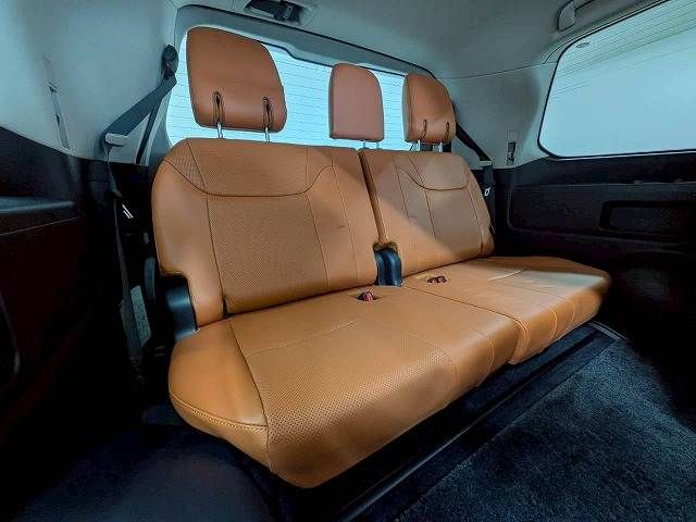 LEXUS LX570 AWD