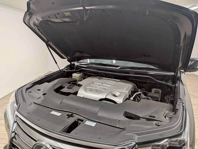LEXUS LX570 AWD