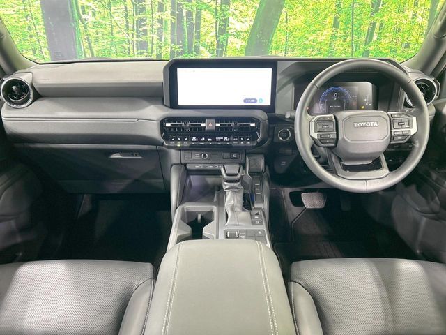 LANDCRUISER 250