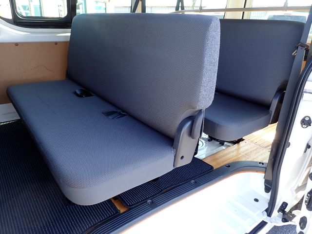HIACE van 1.2t 2WD