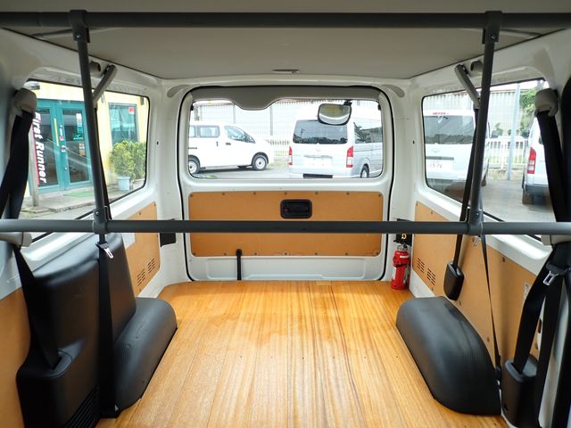 HIACE van 1.2t 2WD