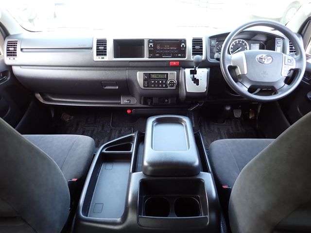 HIACE wagon 4WD