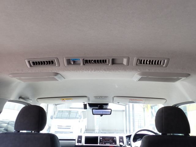 HIACE wagon 4WD