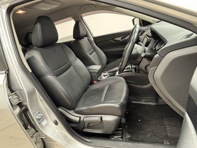 X-TRAIL 4WD
