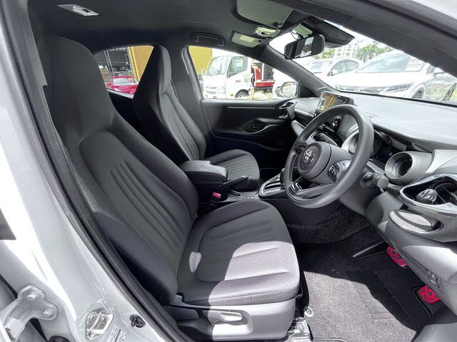 YARIS HYBRID