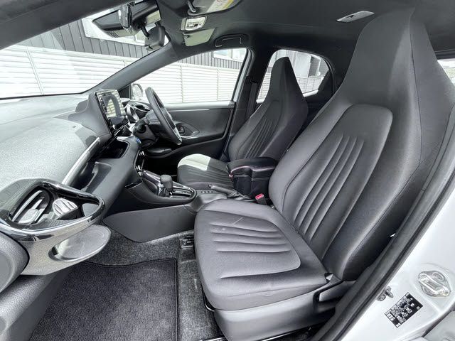 YARIS HYBRID