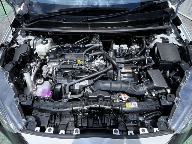 YARIS HYBRID